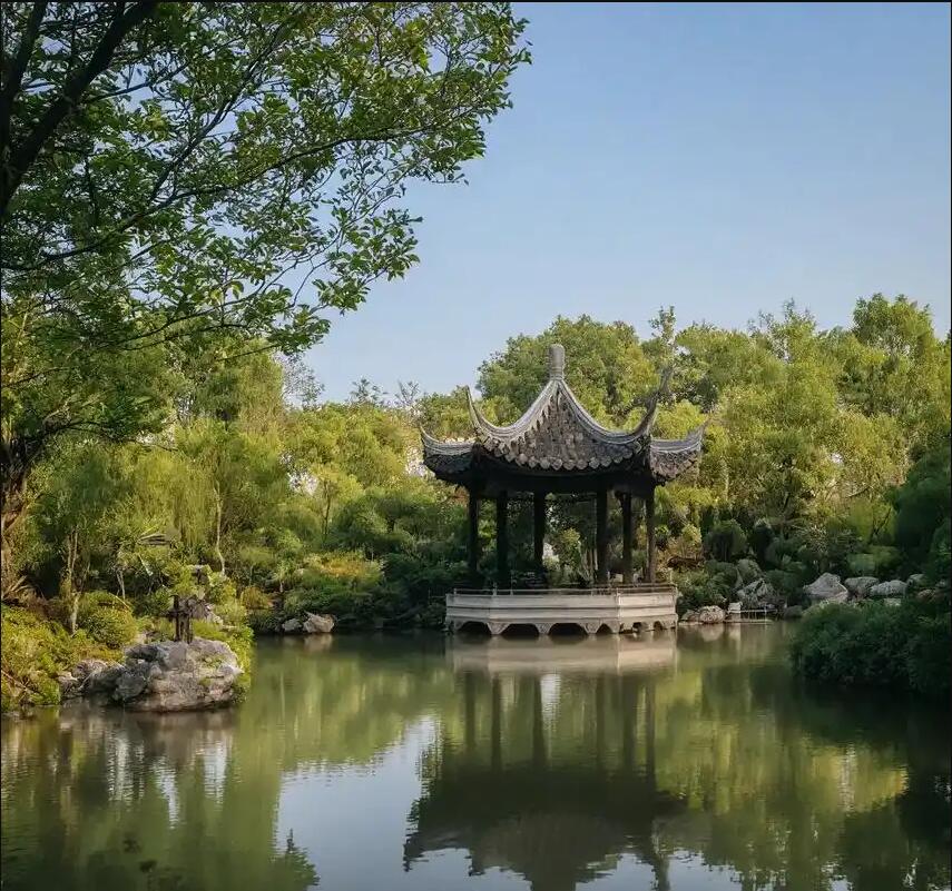 鸡冠区水香建设有限公司